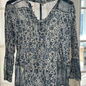 Lucky Brand Navy and White Floral Blouse